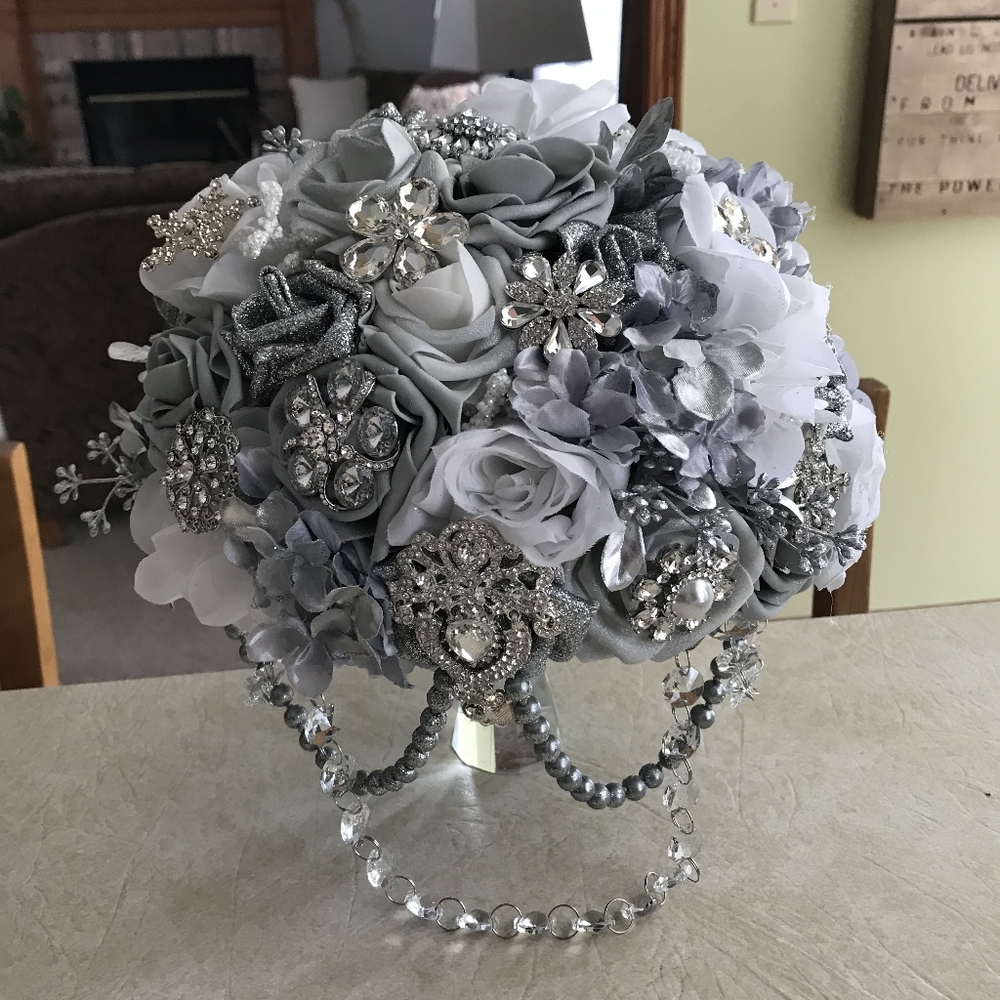 Elegant Silver and White Bridal Bouquet